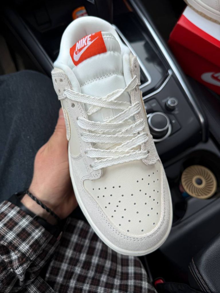 Кросівки Nike Dunk Low Friendship Knot