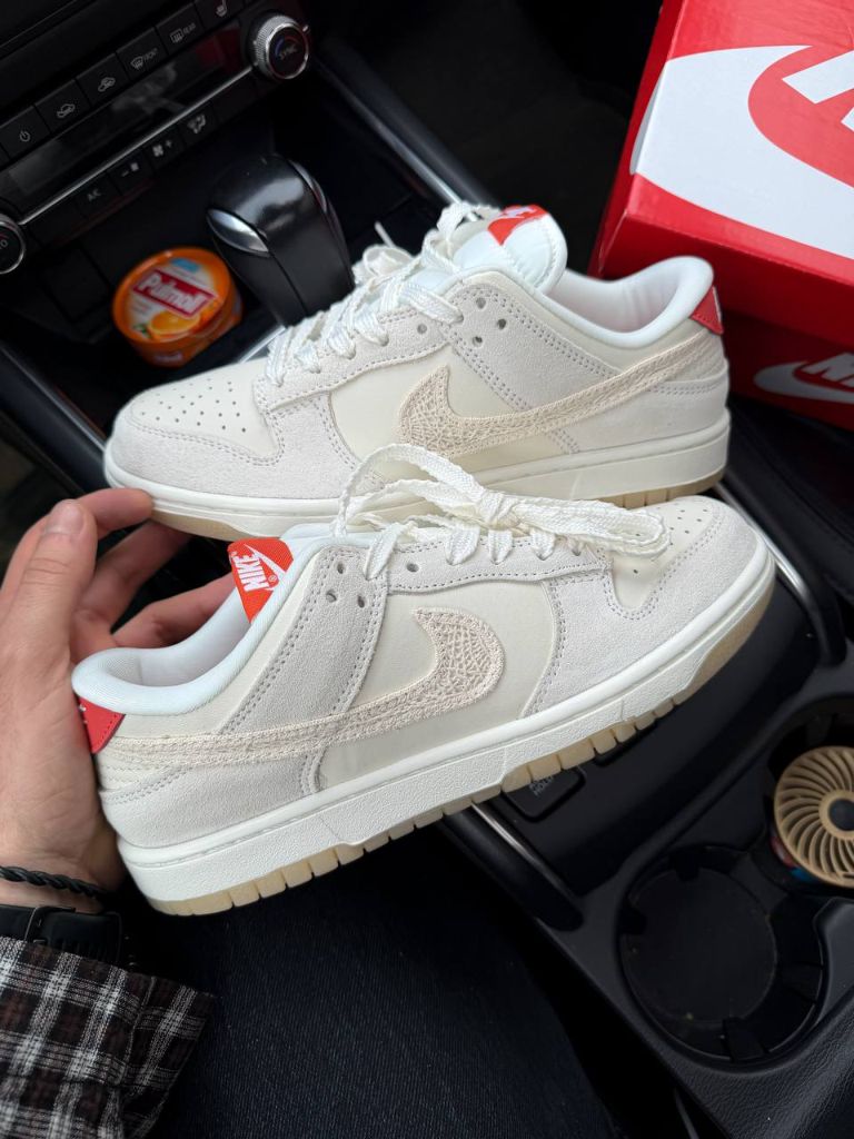 Кросівки Nike Dunk Low Friendship Knot