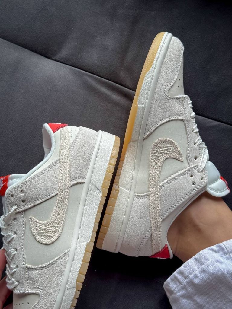 Кросівки Nike Dunk Low Friendship Knot