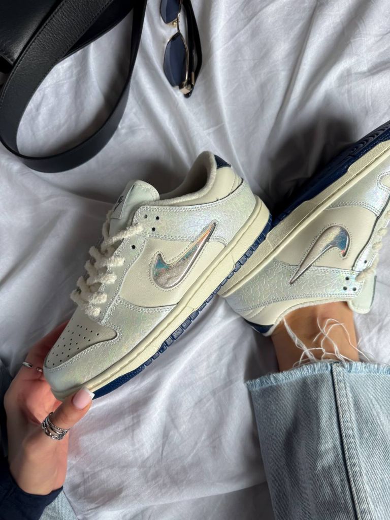 Кросівки Nike Dunk Low Soft Color Midnight Navy