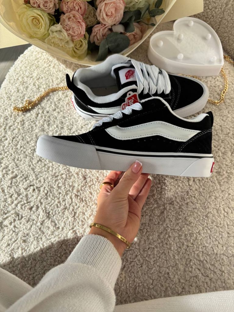 Чорні кеди Vans KNU School