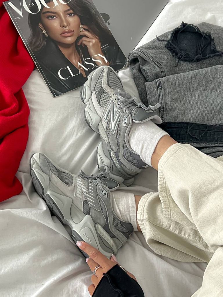 Кросівки сірі New Balance 9060 Grey 