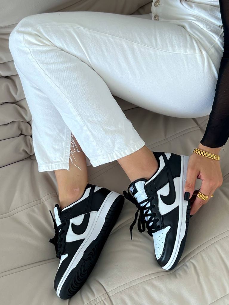 Кросівки чорно-білі Nike Dunk SB Panda