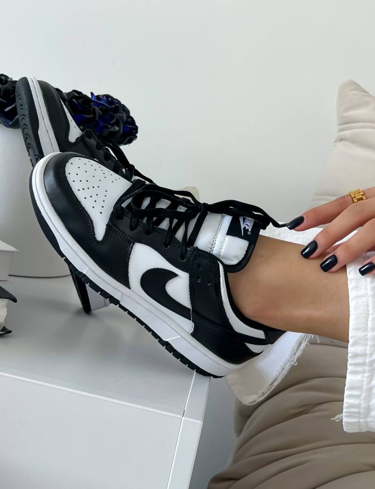 Кросівки чорно-білі Nike Dunk SB Panda