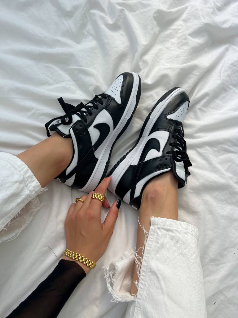 Кросівки чорно-білі Nike Dunk SB Panda