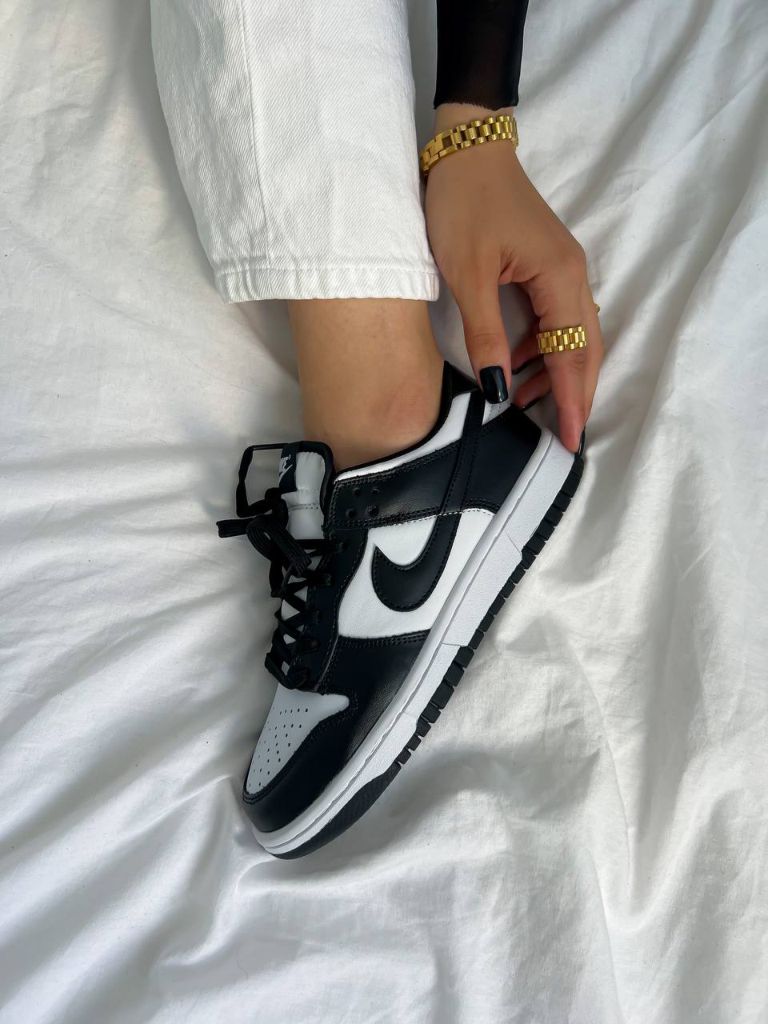 Кросівки чорно-білі Nike Dunk SB Panda