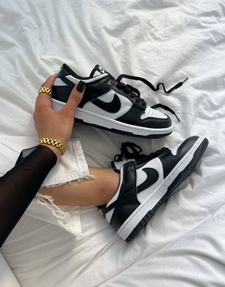 Кросівки чорно-білі Nike Dunk SB Panda