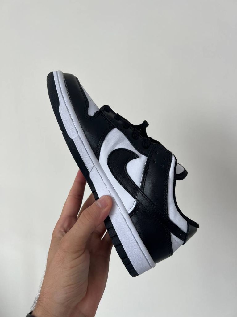 Кросівки чорно-білі Nike Dunk SB Panda