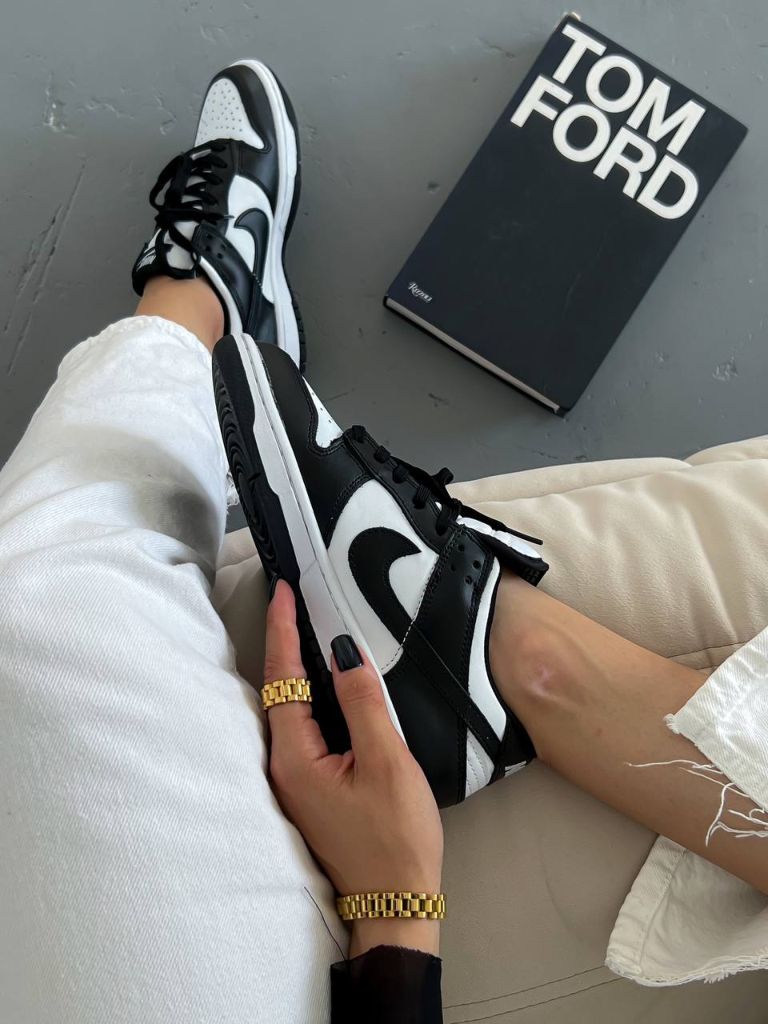 Кросівки чорно-білі Nike Dunk SB Panda
