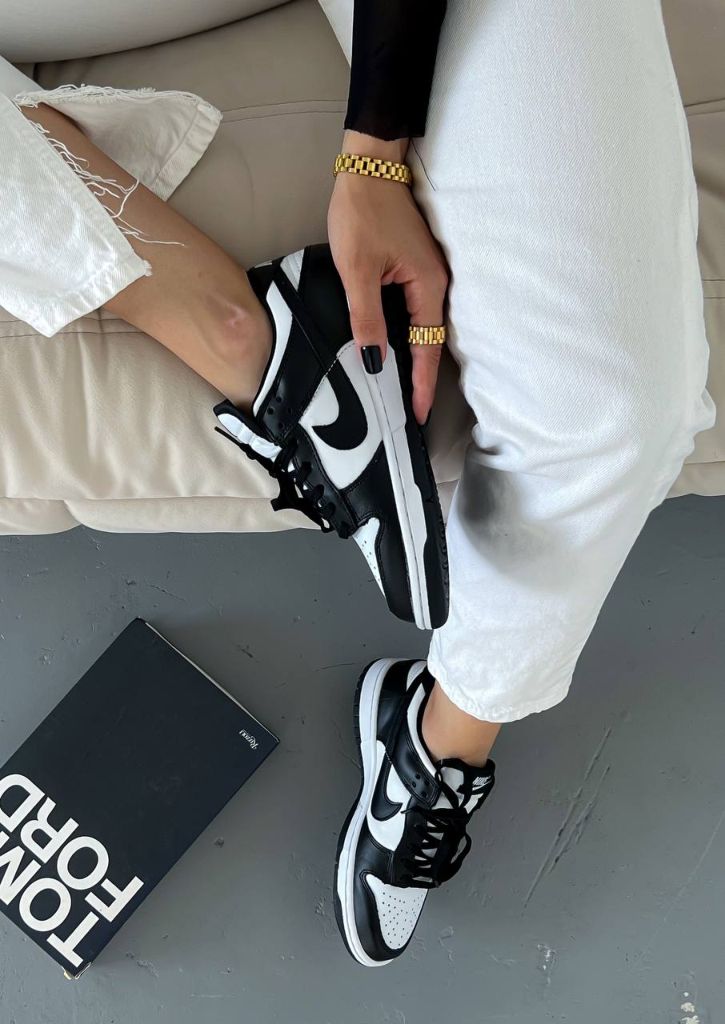 Кросівки чорно-білі Nike Dunk SB Panda