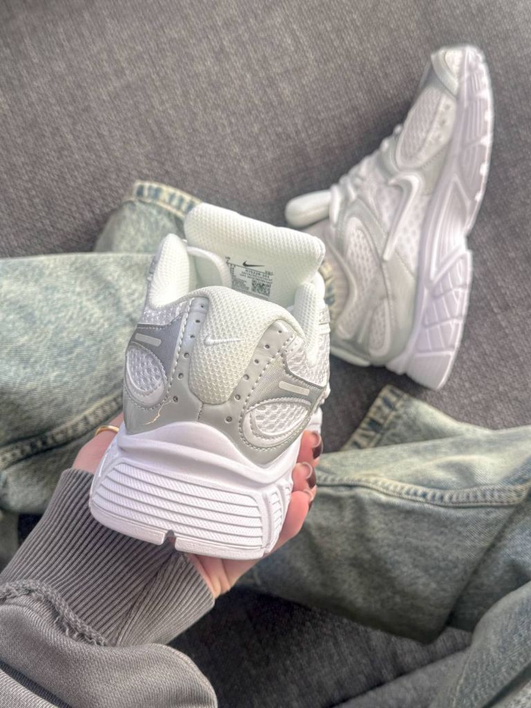 Кросівки Nike Zoom Vomero 5 RNR White