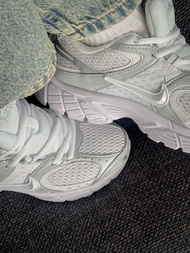 Кросівки Nike Zoom Vomero 5 RNR White