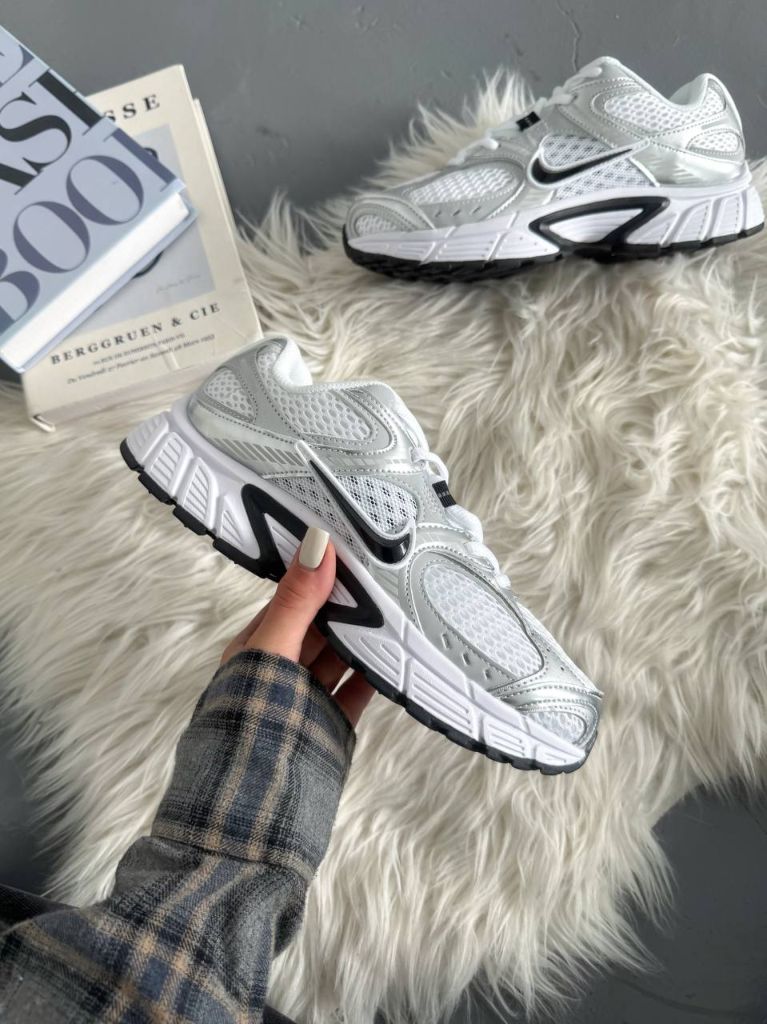 Nike Zoom Vomero 5 RNR White Silver Black