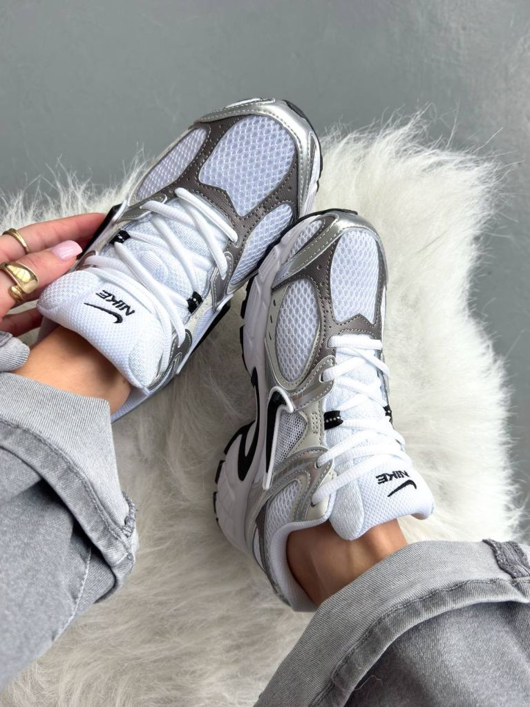 Nike Zoom Vomero 5 RNR White Silver Black