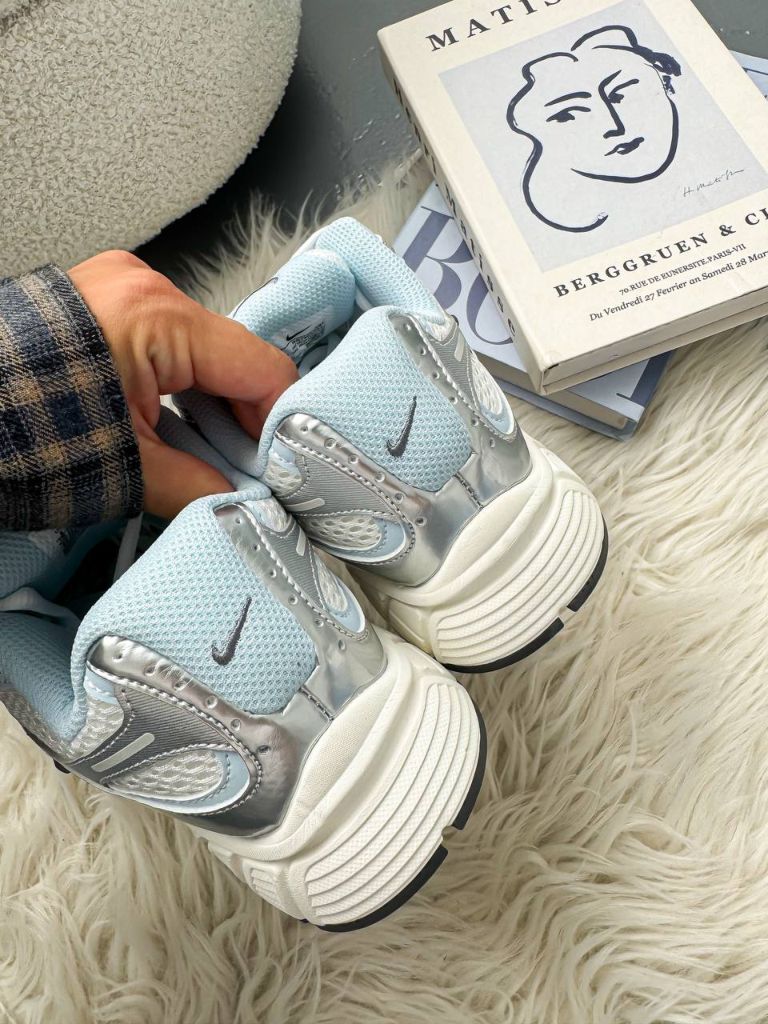 Nike Zoom Vomero 5 RNR White Silver Blue