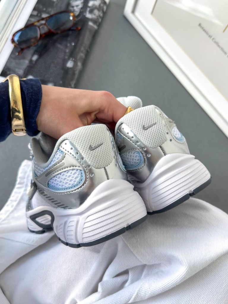 Nike Zoom Vomero 5 RNR White Silver Blue