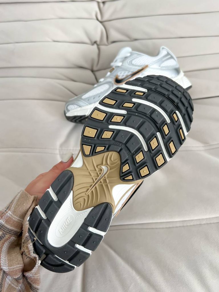 Кросівки Nike Zoom Vomero 5 RNR Silver Gold