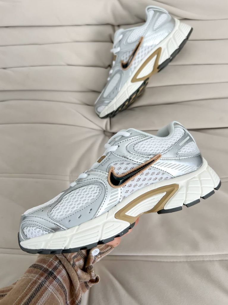 Кросівки Nike Zoom Vomero 5 RNR Silver Gold
