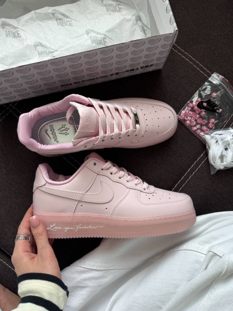 Рожеві кросівки Nike Air Force Nocta D Pink