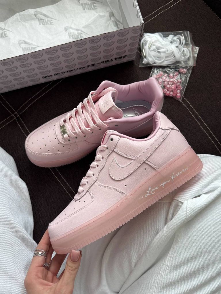 Рожеві кросівки Nike Air Force Nocta D Pink
