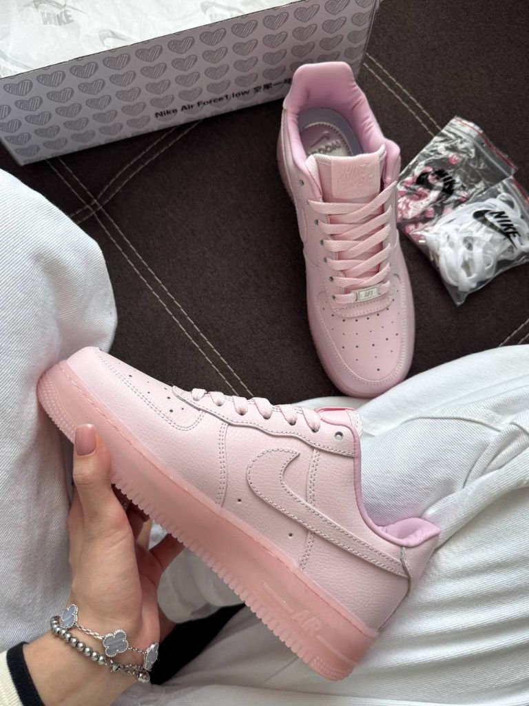 Рожеві кросівки Nike Air Force Nocta D Pink