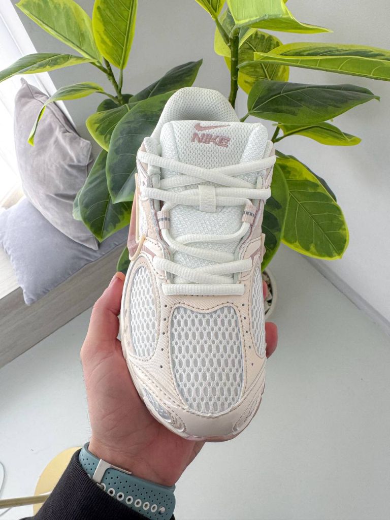 Кросівки Nike V5 RNR Soft Pearl Particle Pink