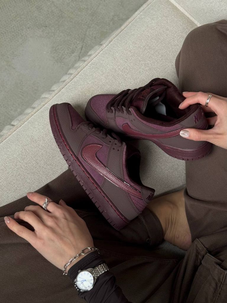 Кросівки бургунді Nike Dunk Low Burgundy