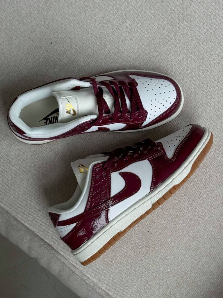 Кросівки Nike Dunk SB Dunk Burgundy Croc