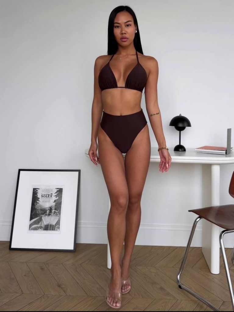 Купальник шоколадний з високими плавками