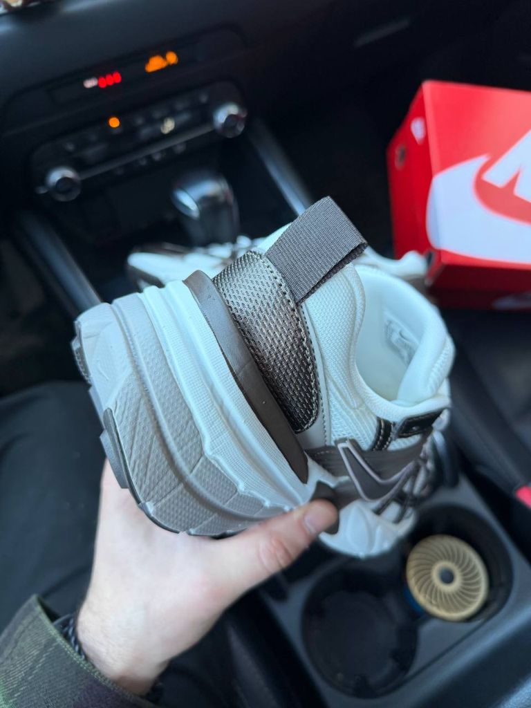 Кросівки Nike V2k Run Mink Brown Summit White College Grey