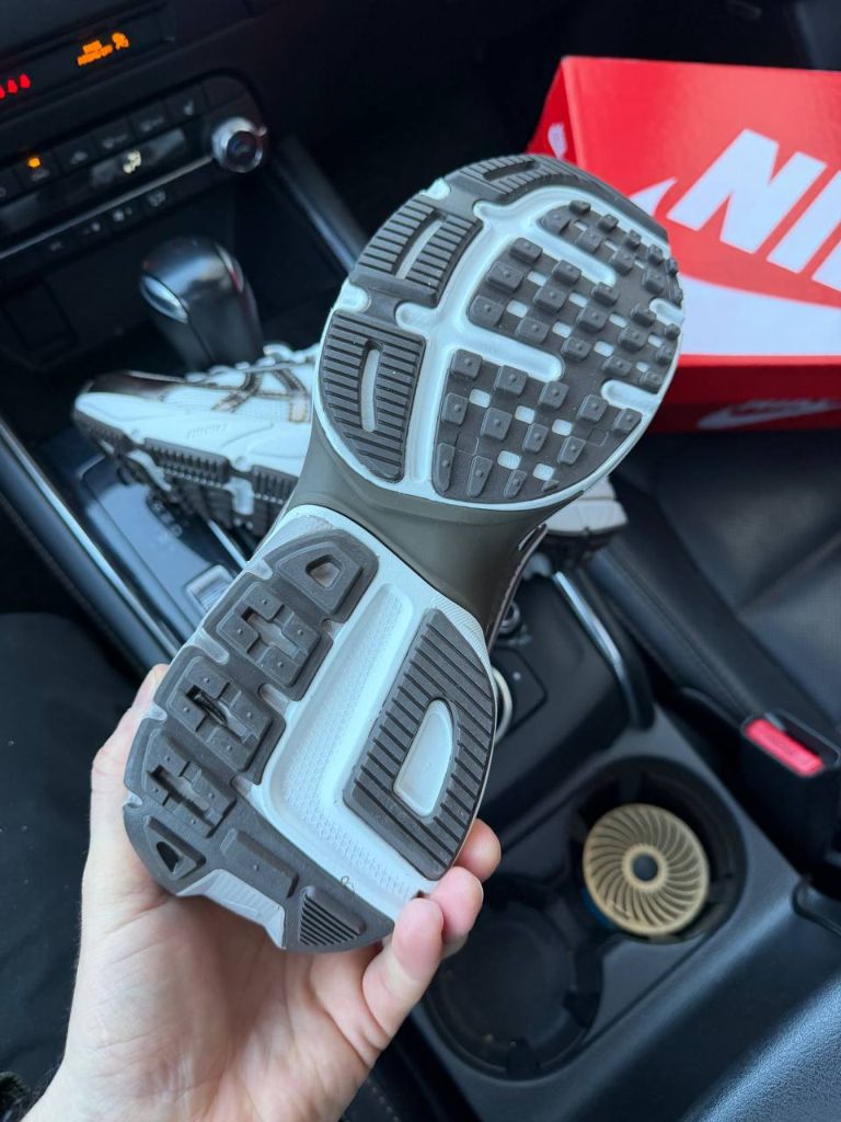 Кросівки Nike V2k Run Mink Brown Summit White College Grey