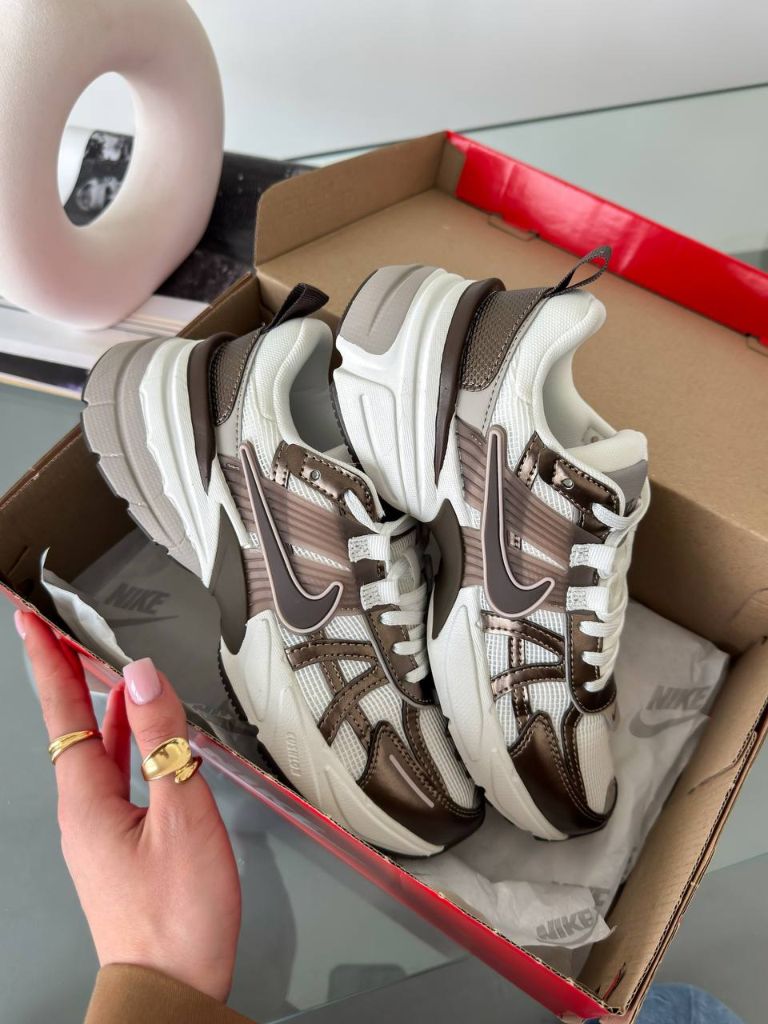 Кросівки Nike V2k Run Mink Brown Summit White College Grey
