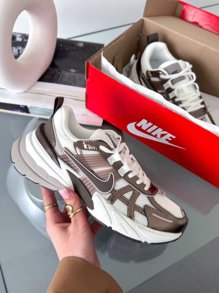 Кросівки Nike V2k Run Mink Brown Summit White College Grey
