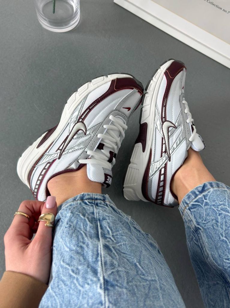 Кросівки Nike Initiator Metallic Bordo