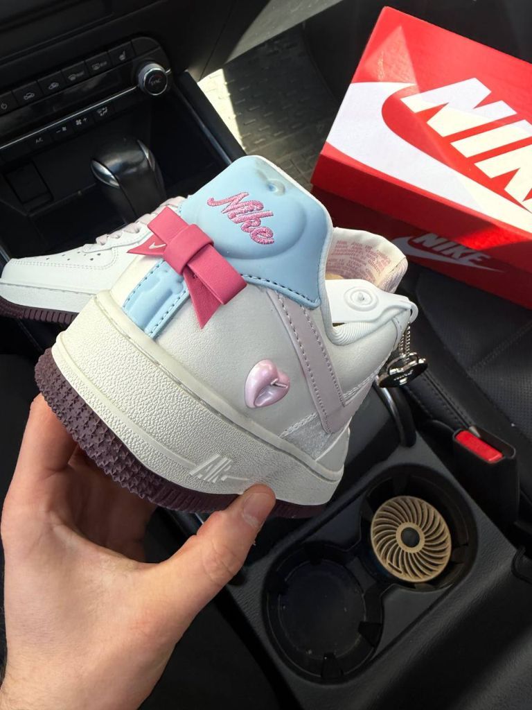 Кросівки Nike Dunk Low Valentine`s Day