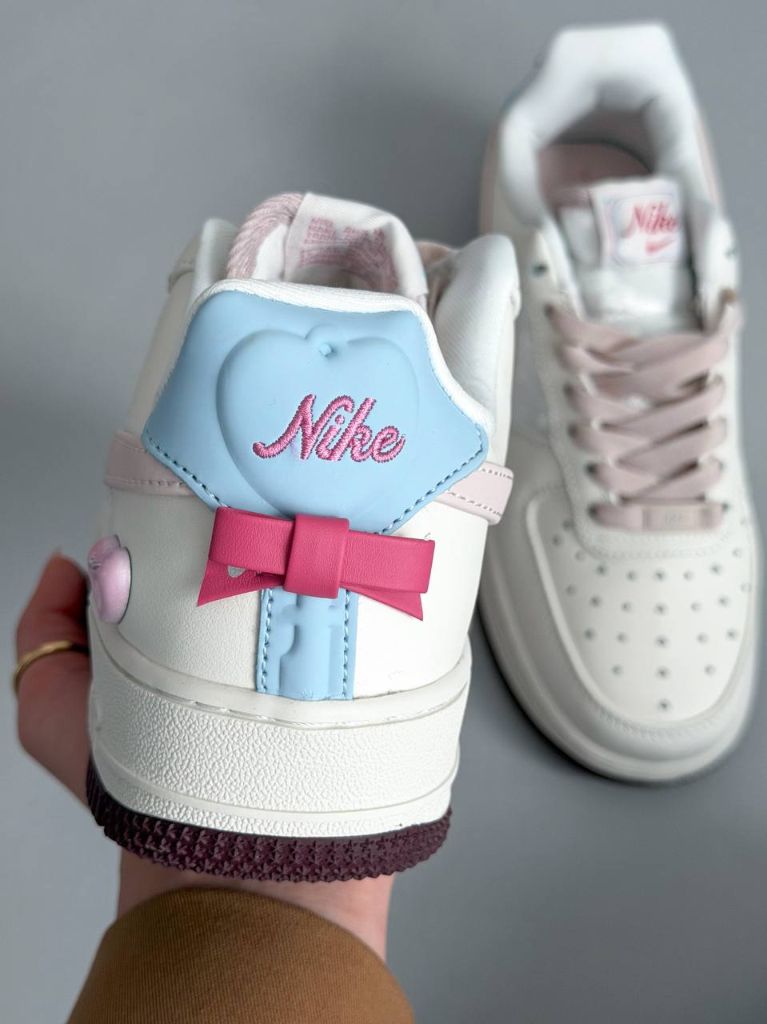 Кросівки Nike Dunk Low Valentine`s Day