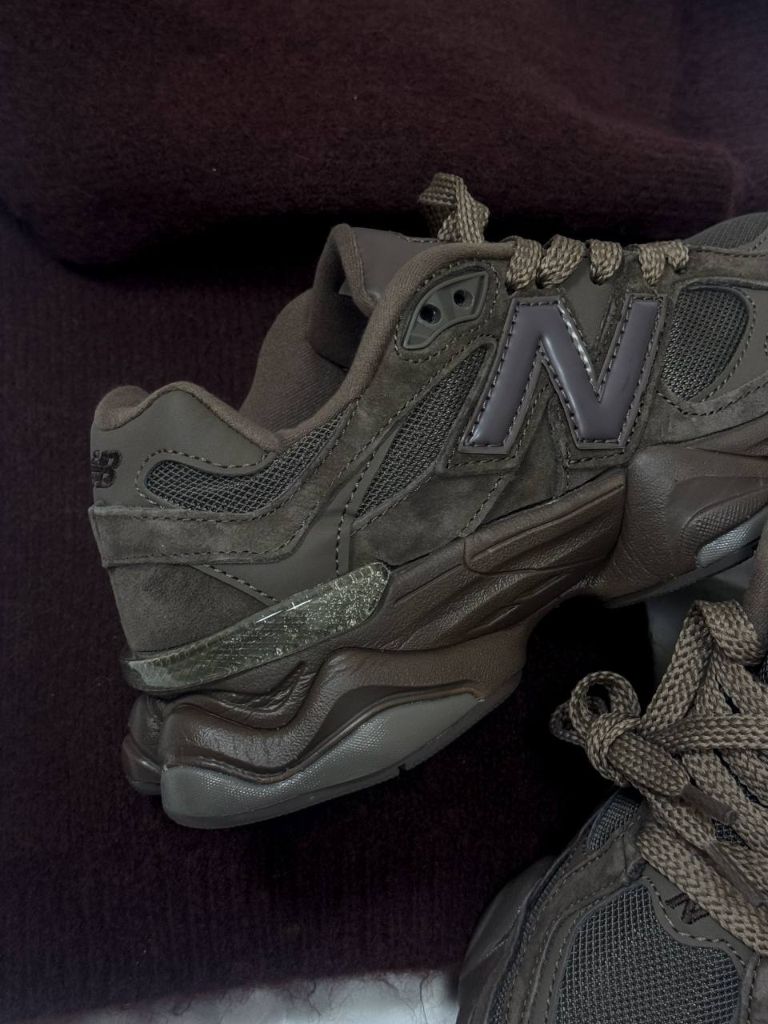 Кросівки шоколадні New Balance 9060 Brown 