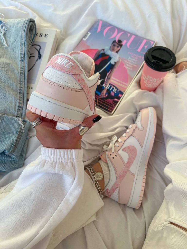 Кросівки Nike SB Dunk Pink
