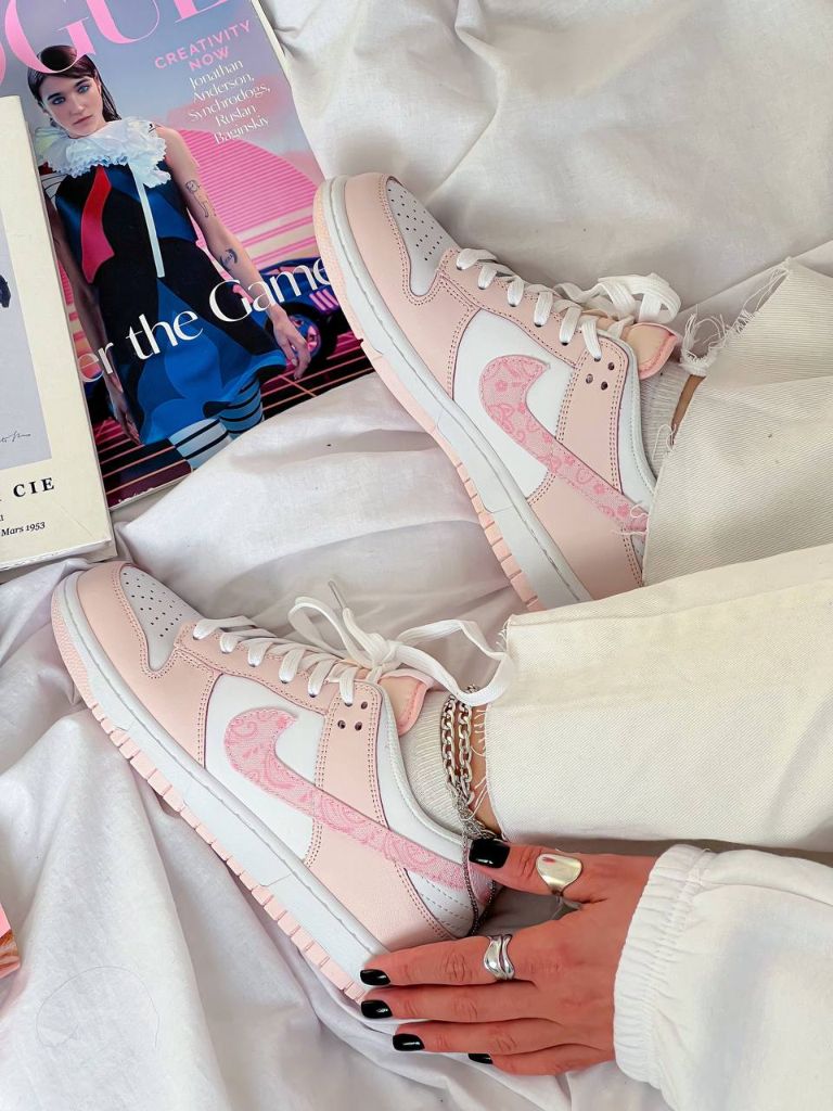 Кросівки Nike SB Dunk Pink