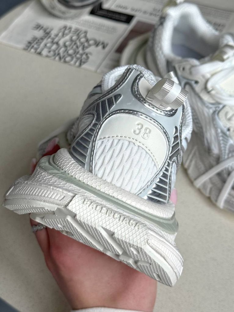 Кросівки срібні Balenciaga 3XL Silver White