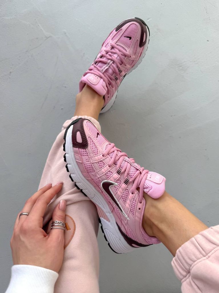 Кросівки рожеві Nike P-6000 Pink