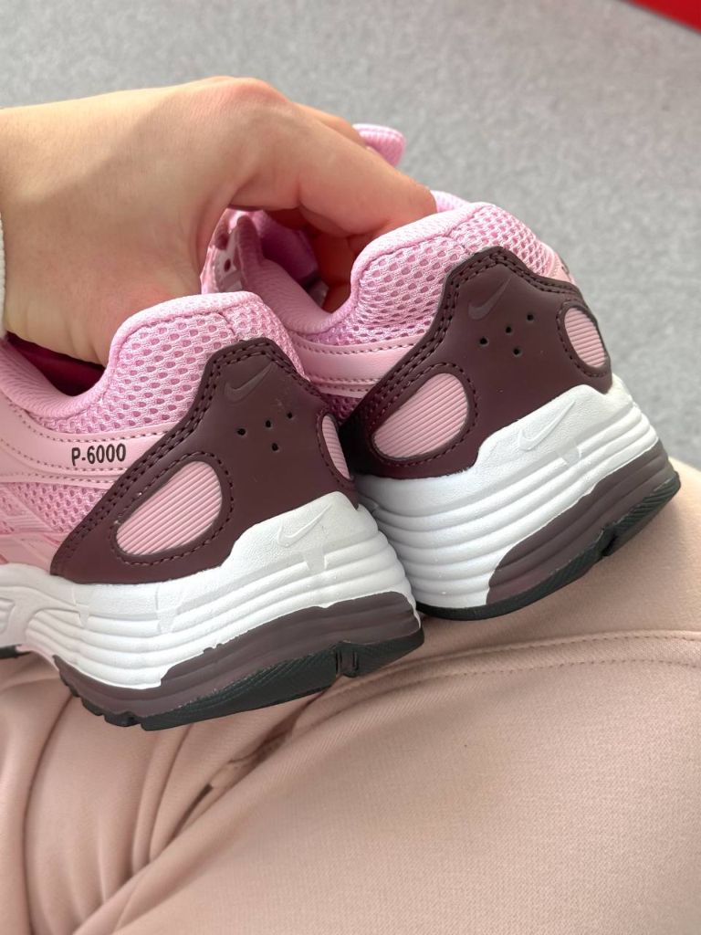 Кросівки рожеві Nike P-6000 Pink
