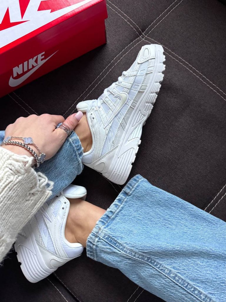 Кросівки білі Nike P-6000 White
