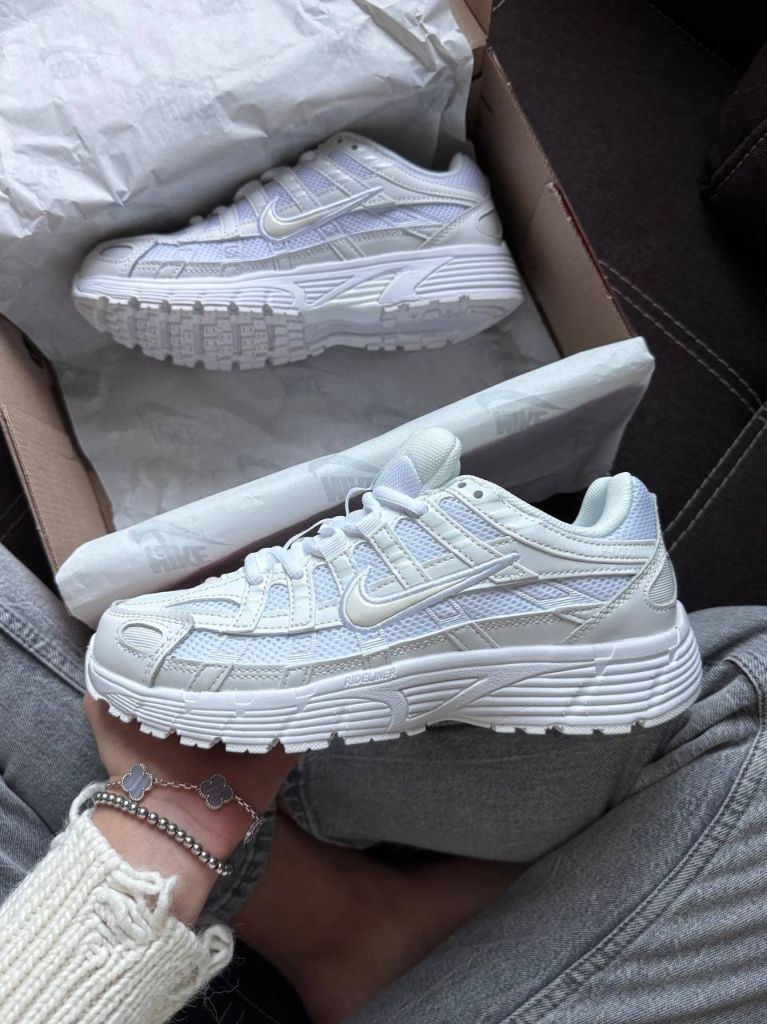 Кросівки білі Nike P-6000 White