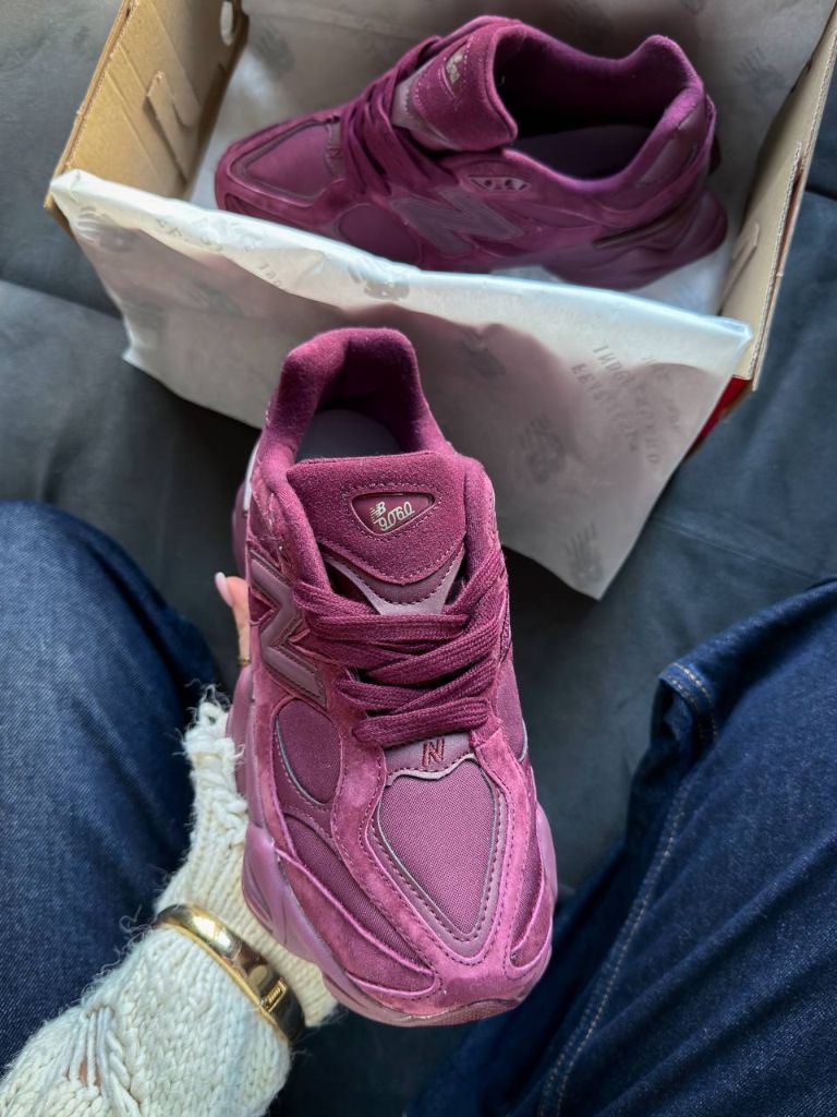 Кросівки New Balance 9060 Burgundy