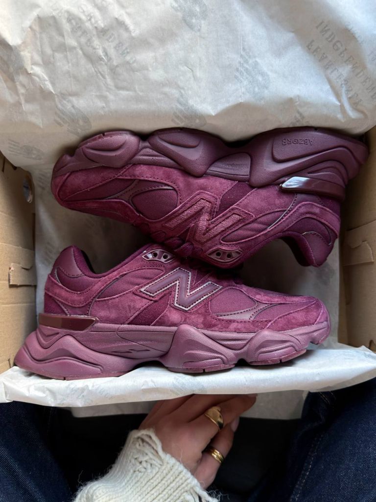 Кросівки New Balance 9060 Burgundy