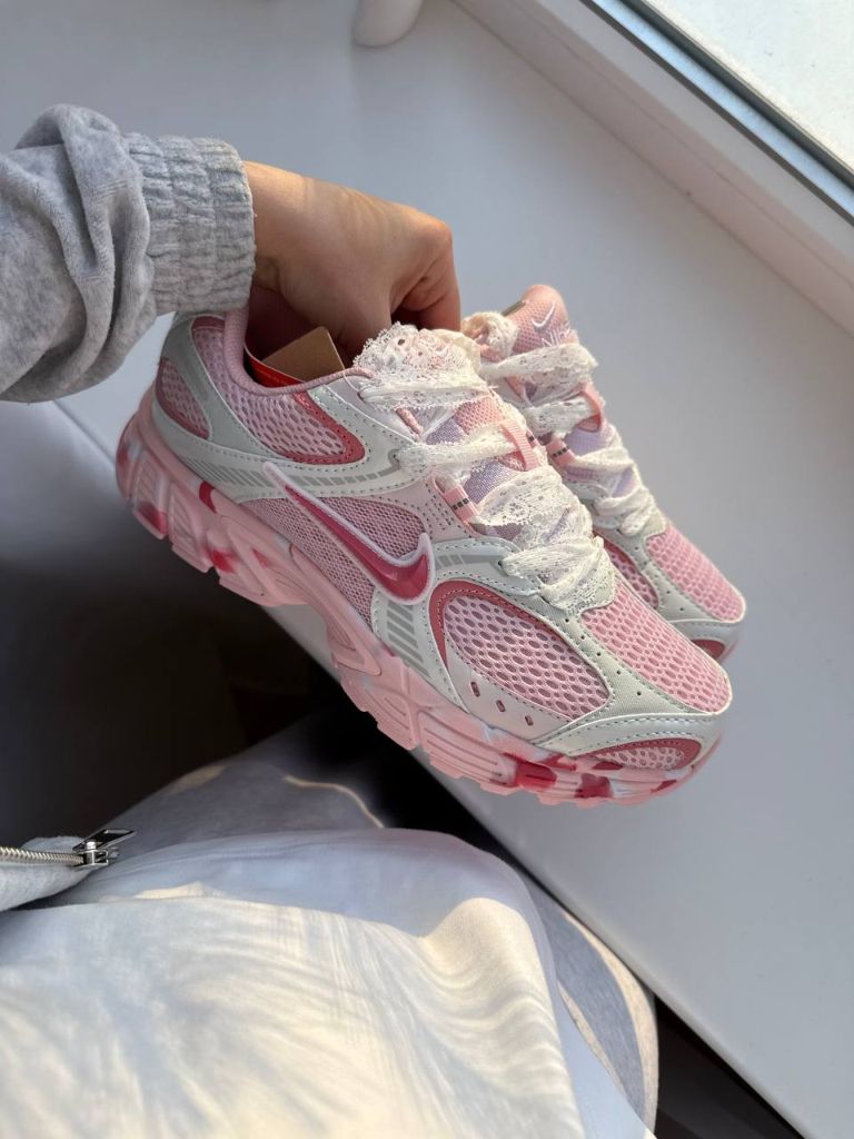 Кросівки Nike Nike V5 RNR Custom Pink
