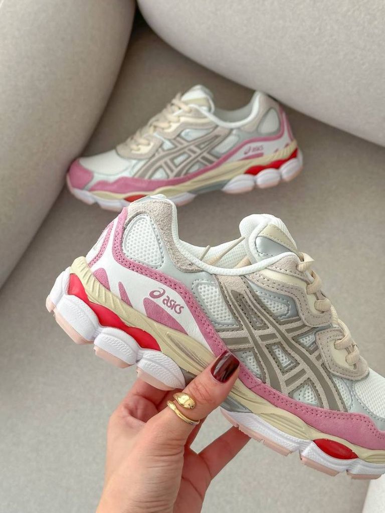 Кросівки біло-рожеві Asics Gel-Nyc Pink