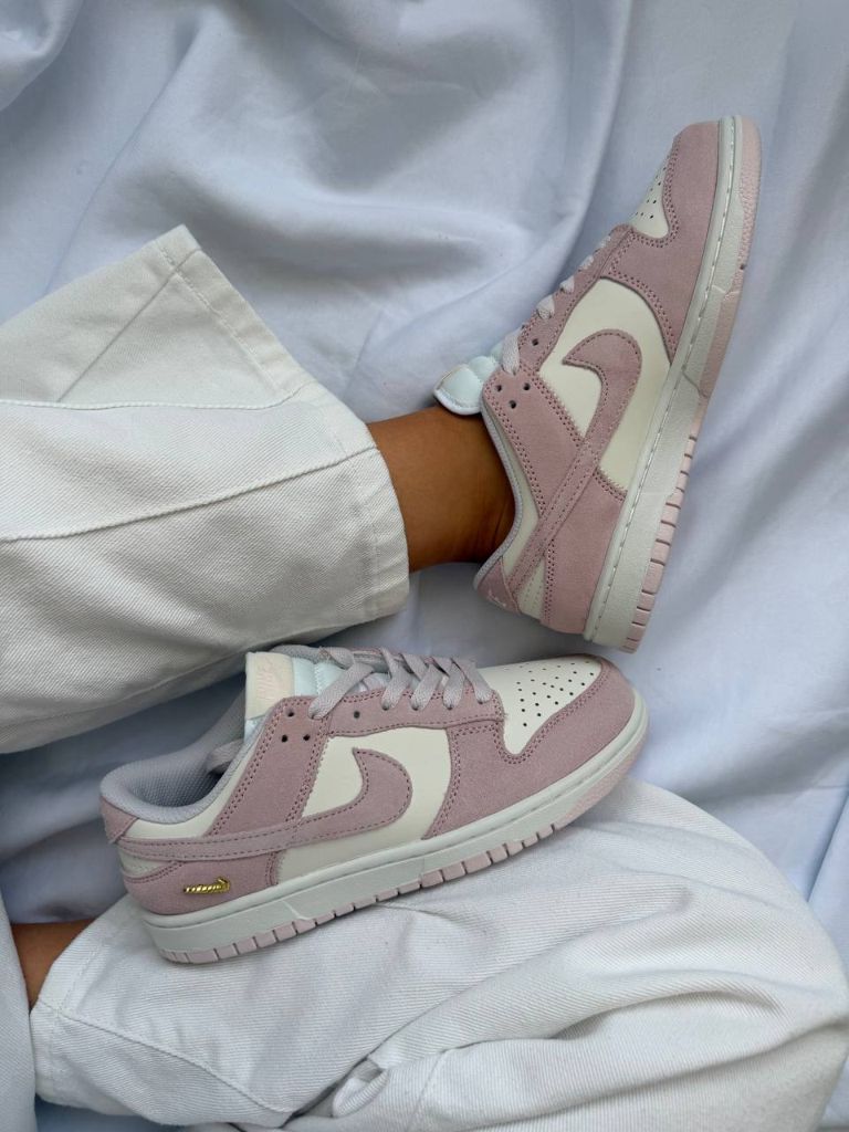 Кросівки Nike Dunk Low Pink Metallic Gold 