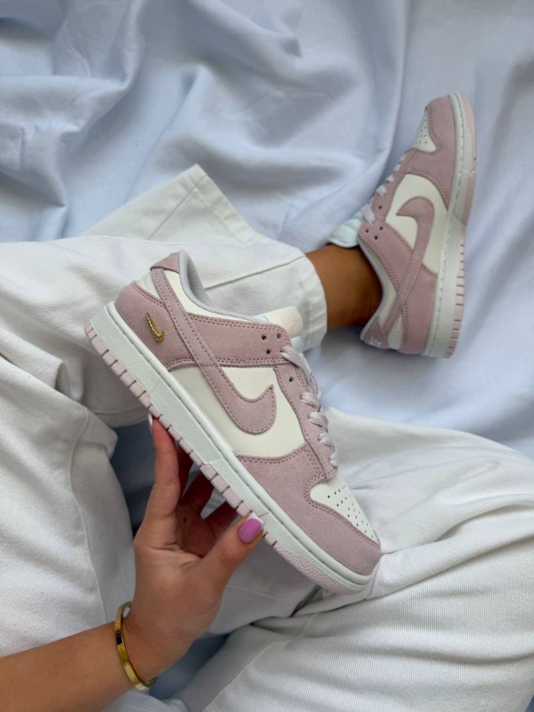 Кросівки Nike Dunk Low Pink Metallic Gold 